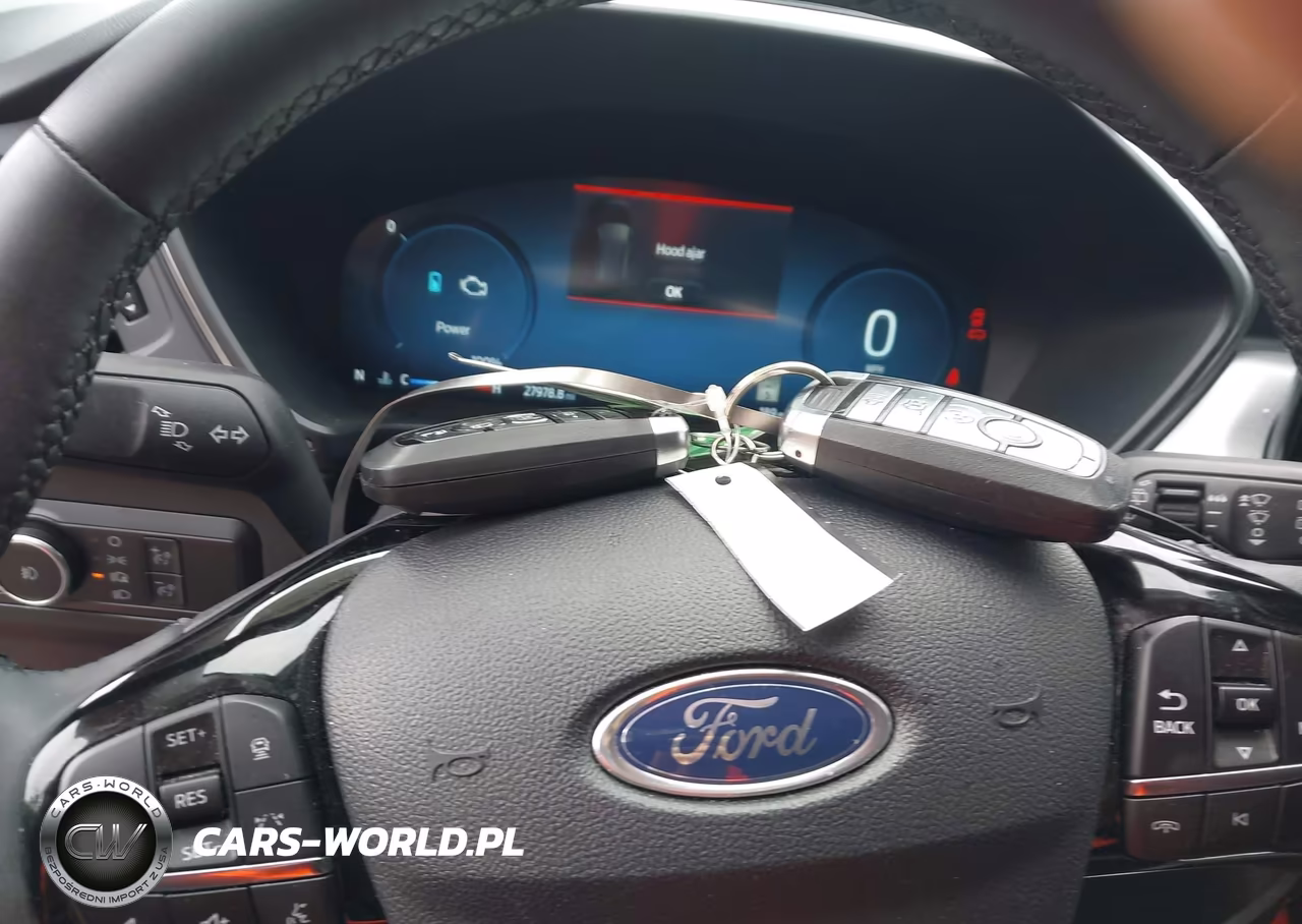 2025 Ford Escape Phev VIN:1FMCU0E11SUA69354 - 11