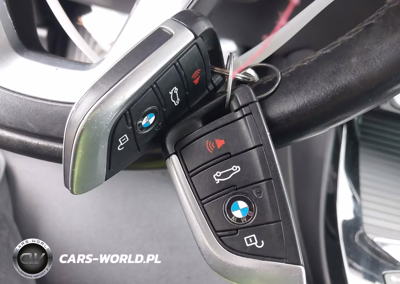 2018 BMW X3 xDrive30I VIN:5UXTR9C52JLD74481 - 11