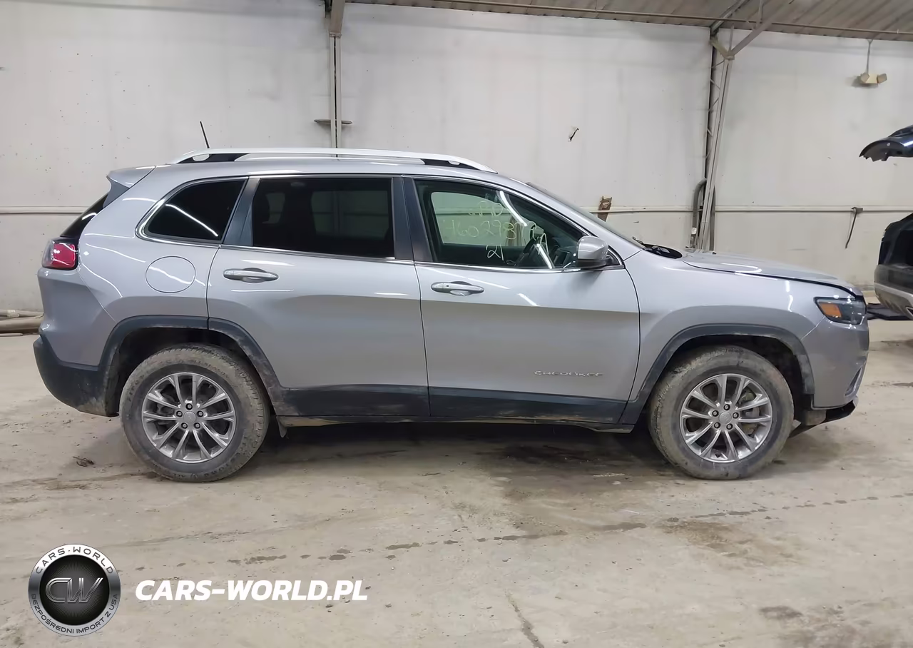 2021 Jeep Cherokee Latitude Lux 4X4 VIN:1C4PJMMX9MD201310 - 13