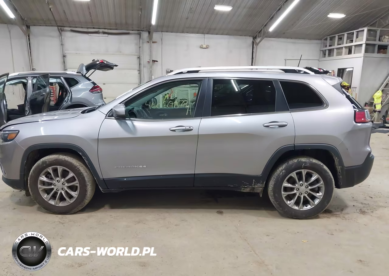 2021 Jeep Cherokee Latitude Lux 4X4 VIN:1C4PJMMX9MD201310 - 14