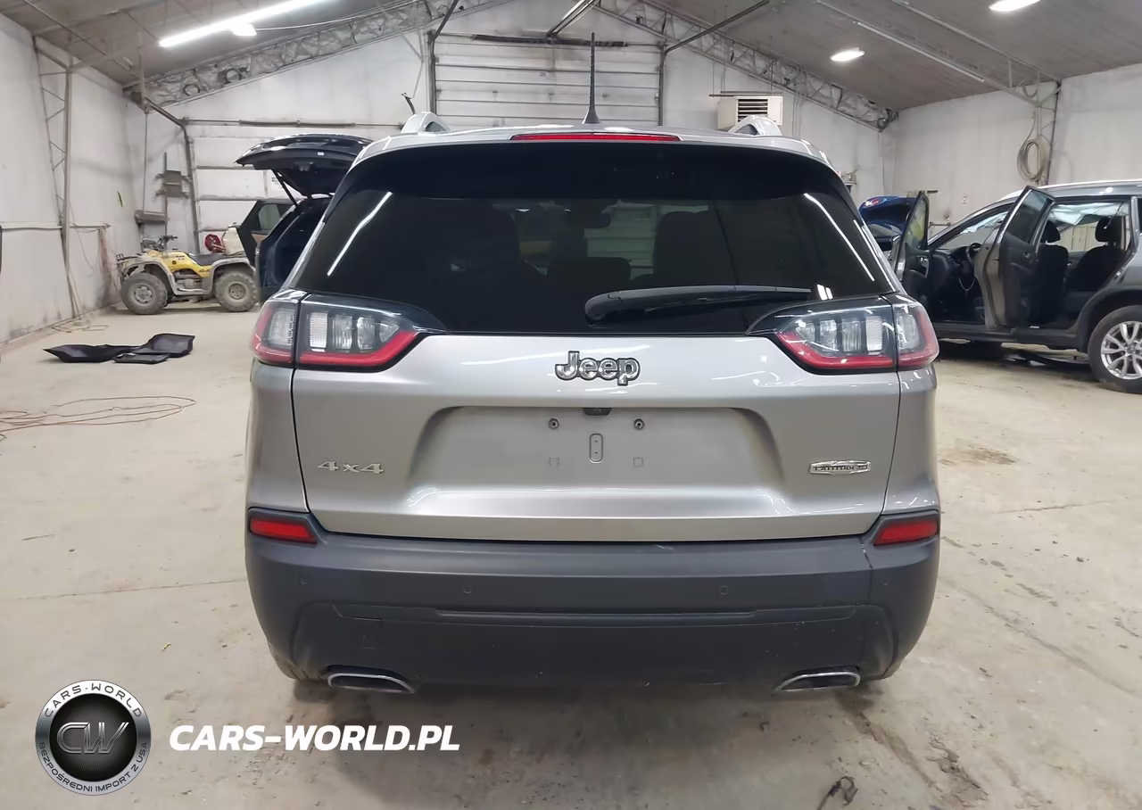 2021 Jeep Cherokee Latitude Lux 4X4 VIN:1C4PJMMX9MD201310 - 16