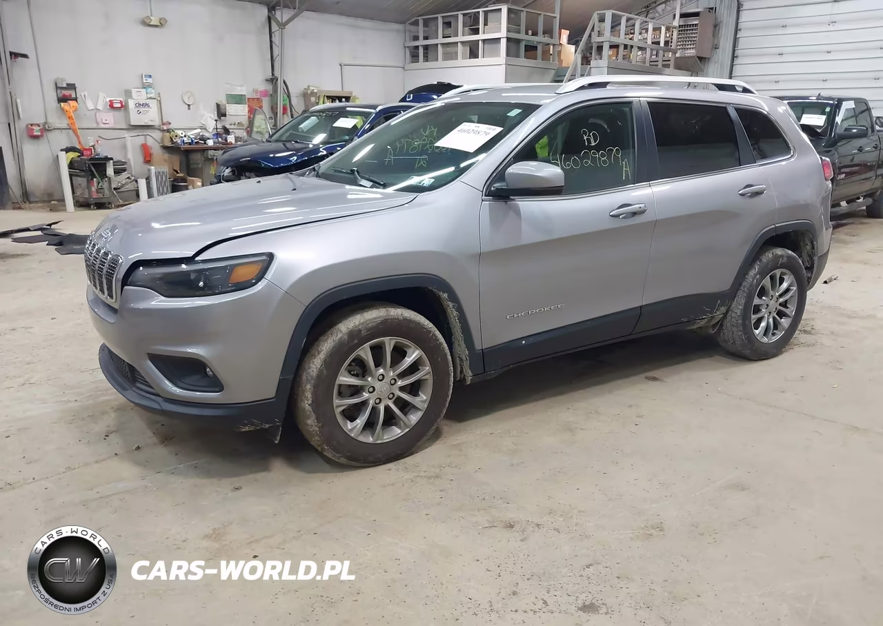 2021 Jeep Cherokee Latitude Lux 4X4 VIN:1C4PJMMX9MD201310 - 2