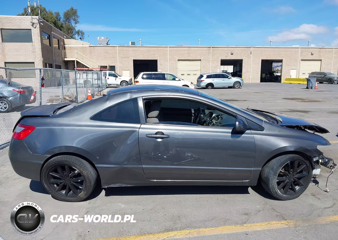 2010 Honda Civic Lx VIN:2HGFG1B6XAH505717 - 13