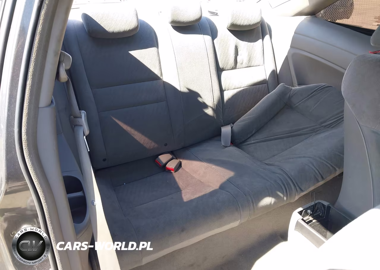 2010 Honda Civic Lx VIN:2HGFG1B6XAH505717 - 8