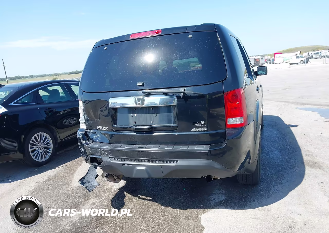 2015 Honda Pilot Lx VIN:5FNYF4H21FB047644 - 16