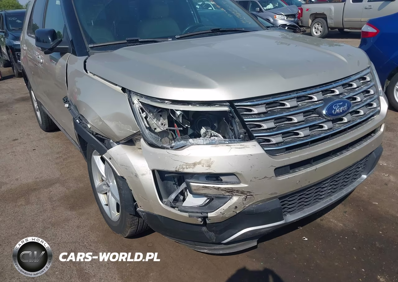 2017 Ford Explorer Xlt VIN:1FM5K8D88HGC76097 - 6