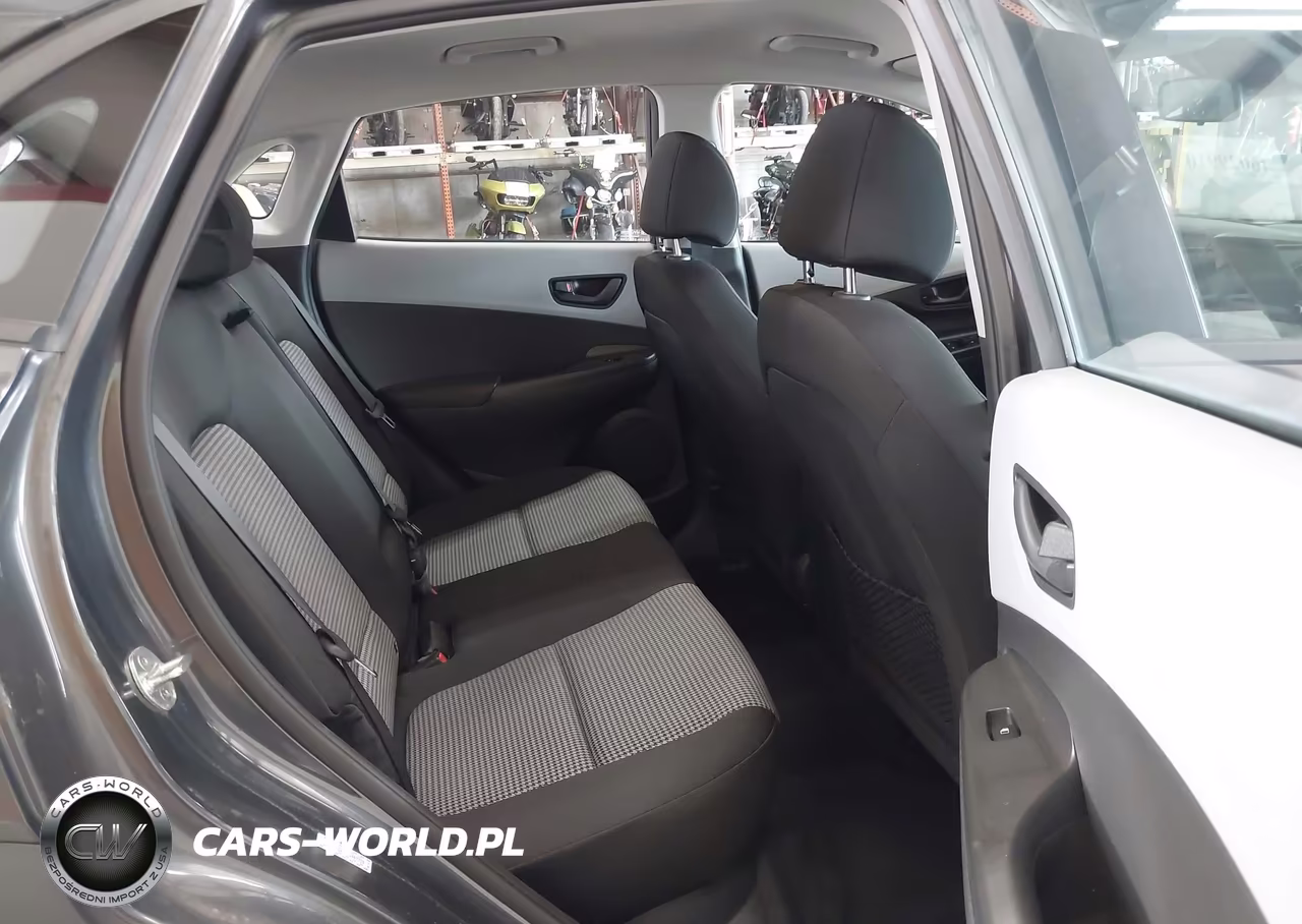 2020 Hyundai Kona Se VIN:KM8K1CAA7LU407739 - 8