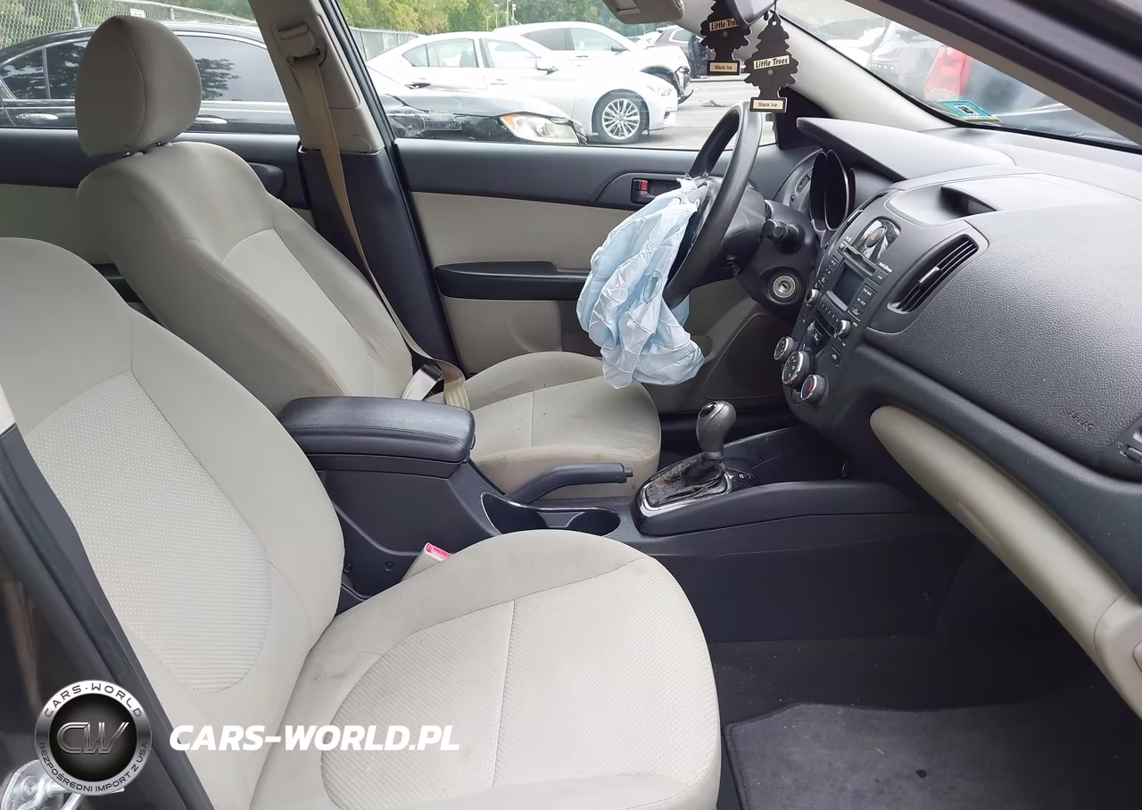 2012 Kia Forte Ex VIN:KNAFU4A22C5586792 - 5