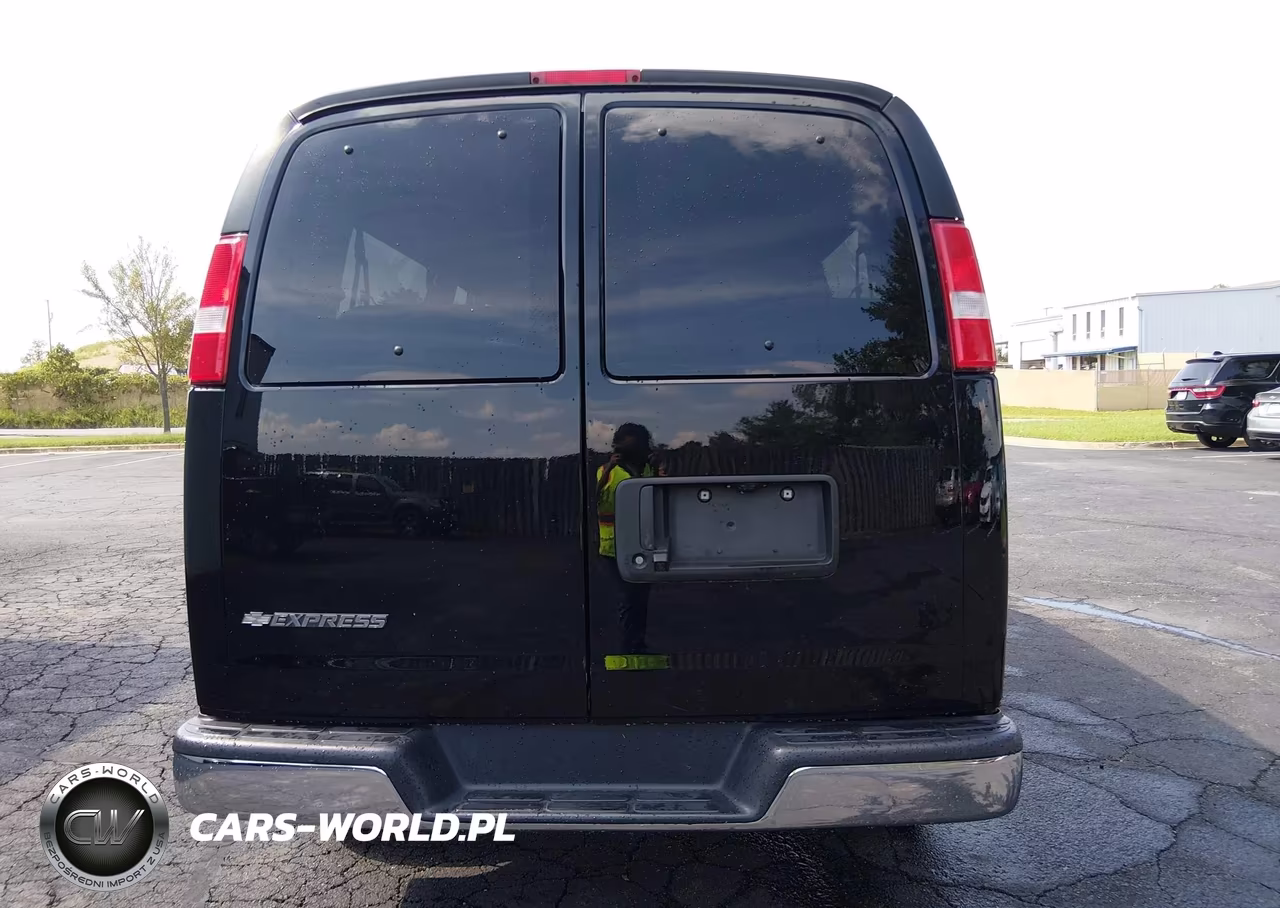 2018 Chevrolet Express 3500 Lt VIN:1GAZGPFGXJ1273970 - 20