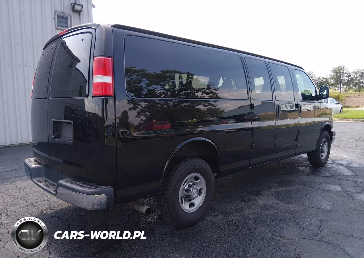 2018 Chevrolet Express 3500 Lt VIN:1GAZGPFGXJ1273970 - 4