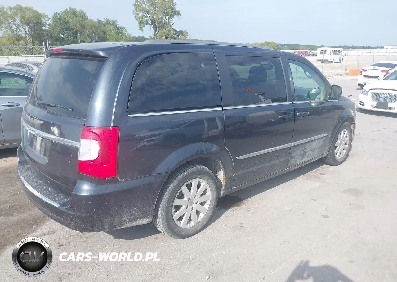2014 Chrysler Town & Country Touring VIN:2C4RC1BG3ER435803 - 4