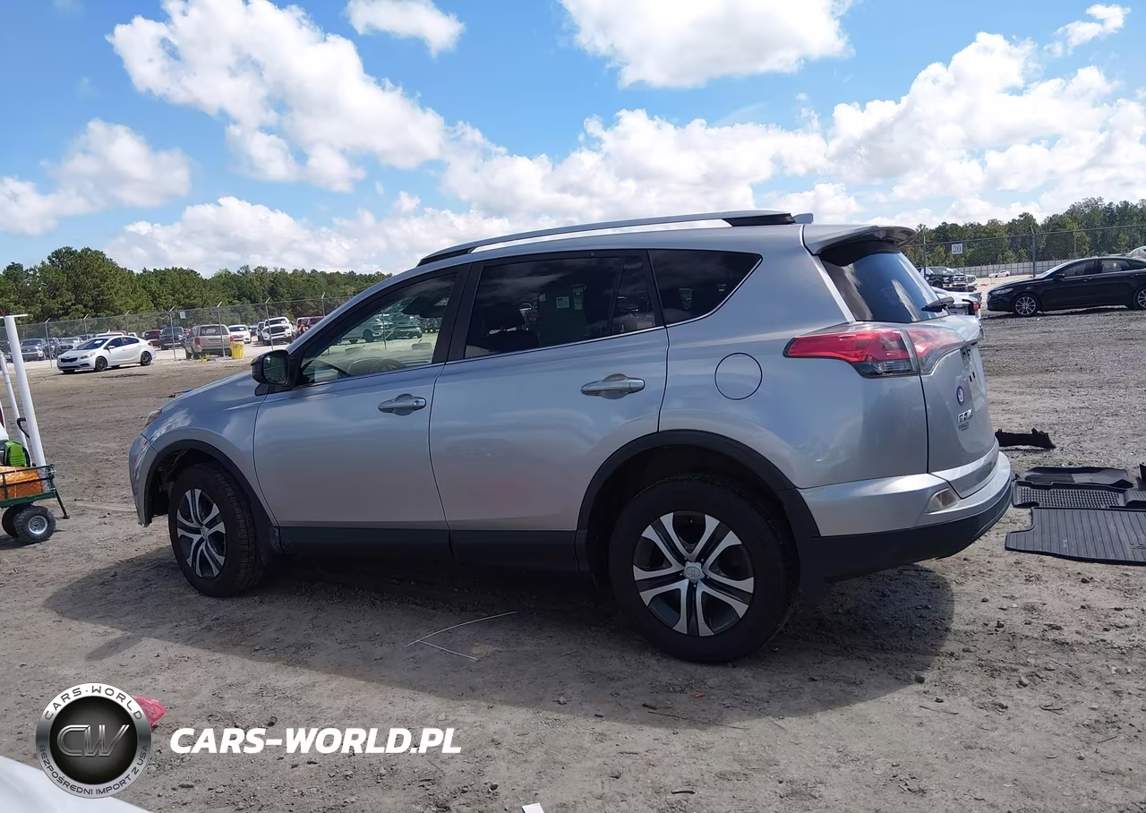 2018 Toyota Rav4 Le VIN:JTMBFREV7JJ218576 - 15