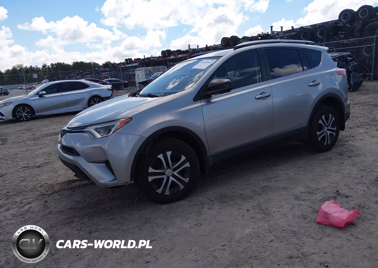 2018 Toyota Rav4 Le VIN:JTMBFREV7JJ218576 - 2