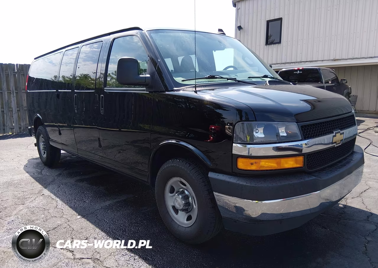 2018 Chevrolet Express 3500 Lt VIN:1GAZGPFG2J1283957 - 1