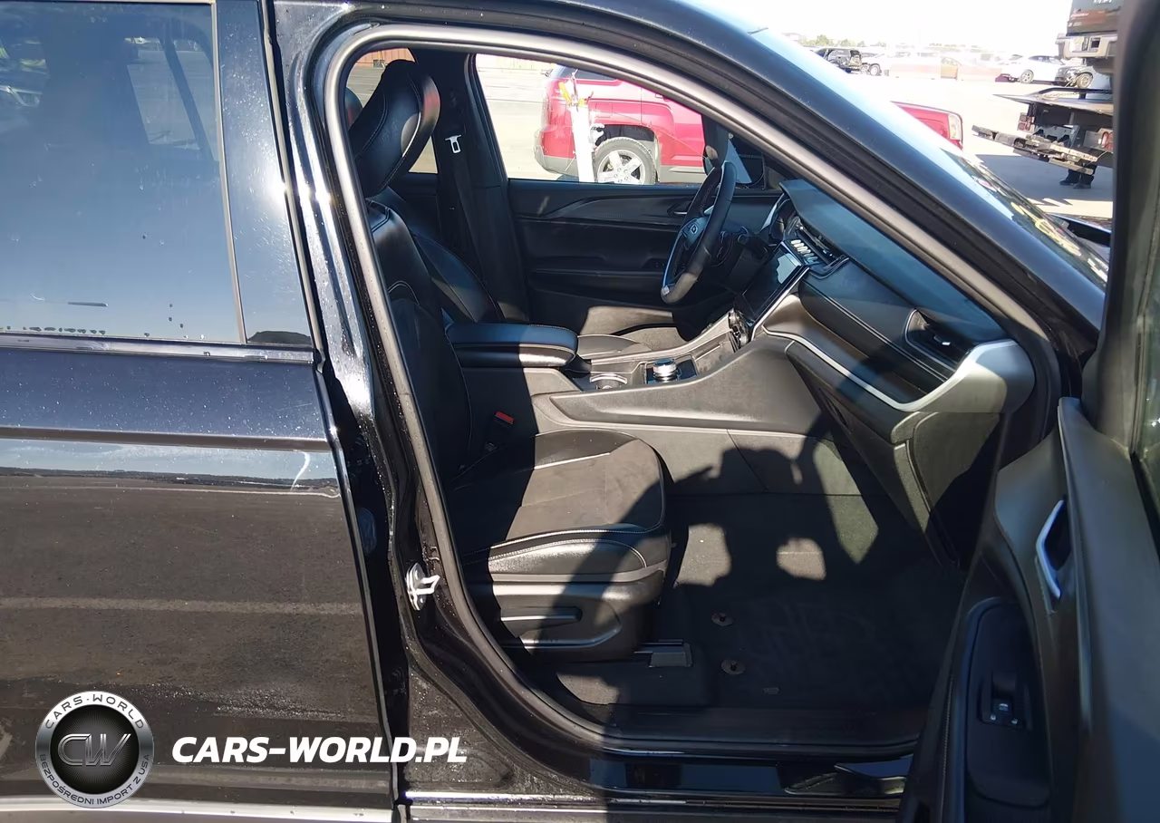 2023 Jeep Grand Cherokee L Altitude 4X4 VIN:1C4RJKAG4P8894866 - 5