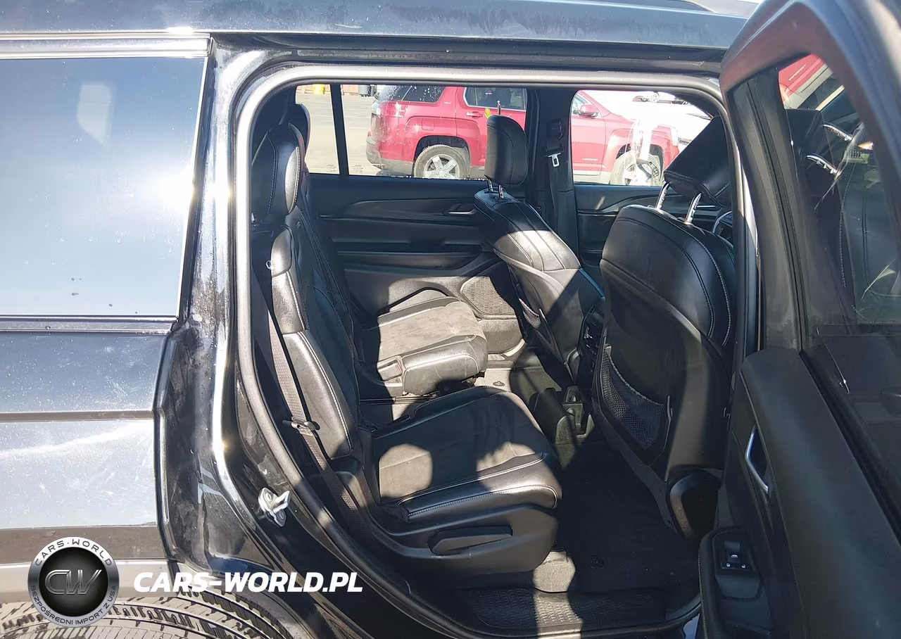 2023 Jeep Grand Cherokee L Altitude 4X4 VIN:1C4RJKAG4P8894866 - 8