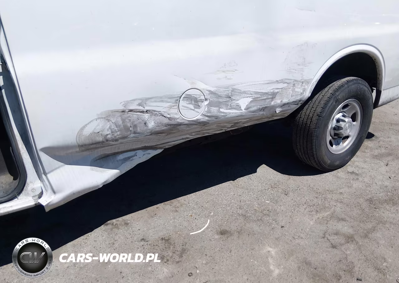 2017 Chevrolet Express 2500 Work Van VIN:1GCWGAFF9H1126953 - 6