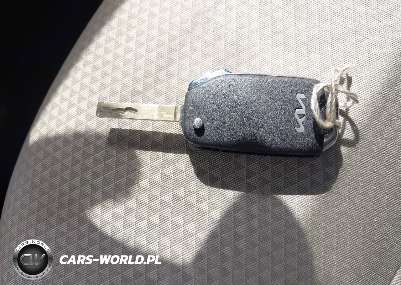 2022 Kia Soul Lx VIN:KNDJ23AU2N7800041 - 11