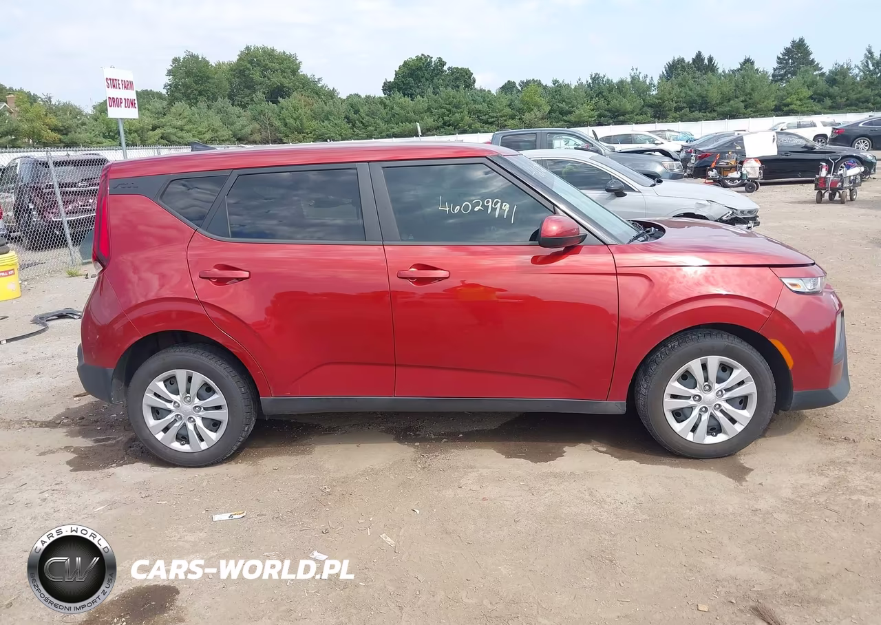 2022 Kia Soul Lx VIN:KNDJ23AU2N7800041 - 13