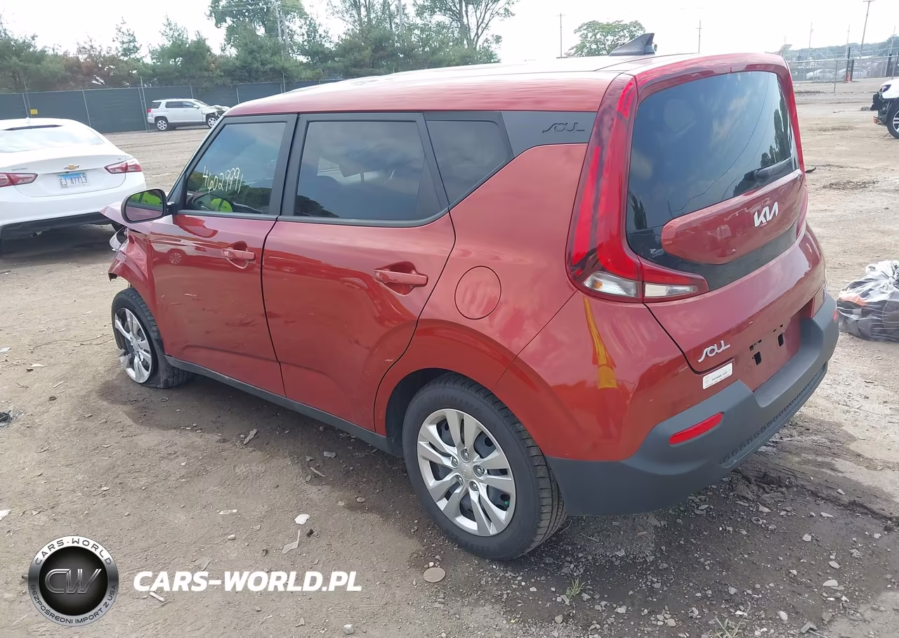 2022 Kia Soul Lx VIN:KNDJ23AU2N7800041 - 3