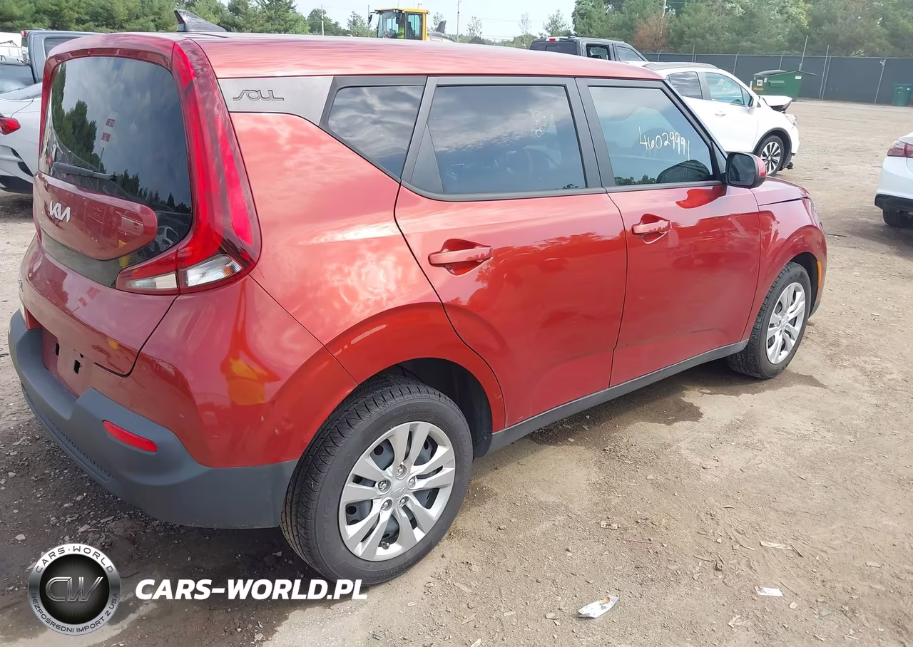 2022 Kia Soul Lx VIN:KNDJ23AU2N7800041 - 4
