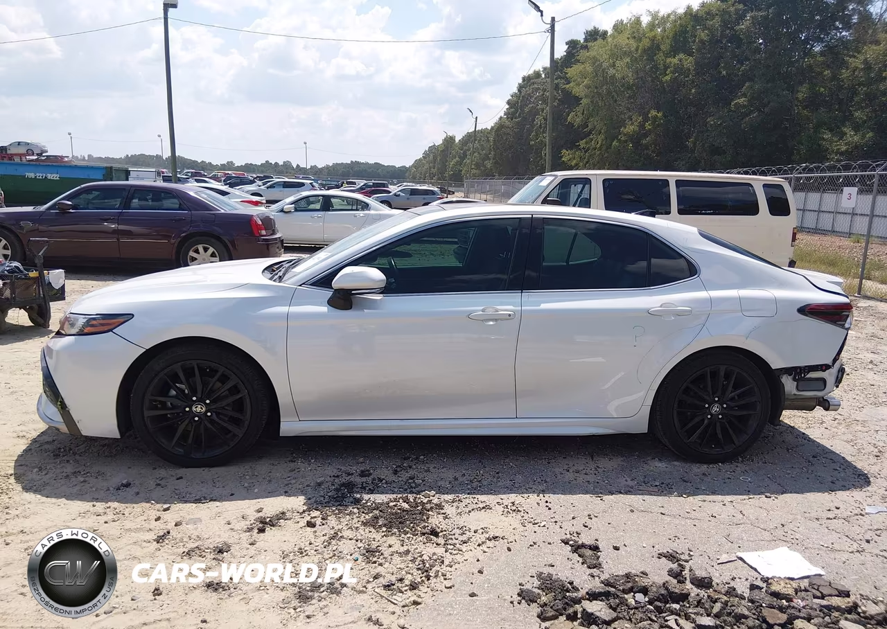 2021 Toyota Camry Xse VIN:4T1K61AK4MU531483 - 15