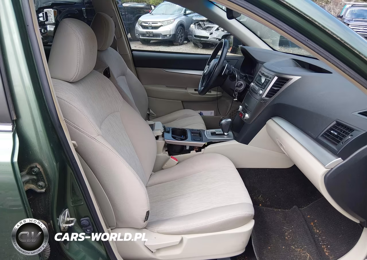 2013 Subaru Outback 2.5I Premium VIN:4S4BRBGC1D3266718 - 5