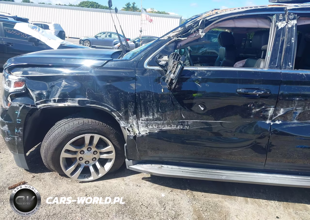 2015 Chevrolet Suburban 1500 Lt VIN:1GNSKJKC4FR710109 - 16