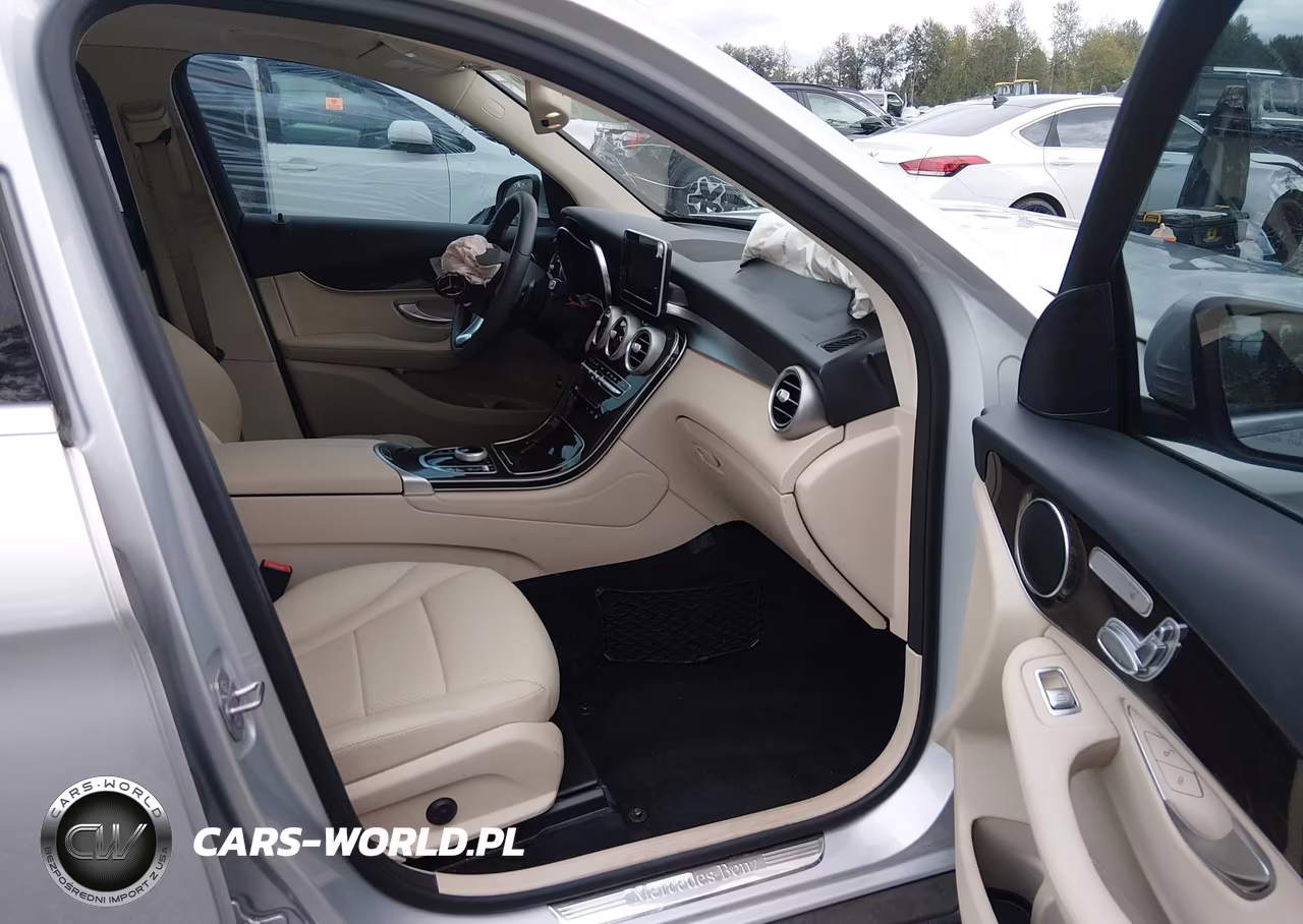 2018 Mercedes-Benz Glc 300 4Matic VIN:WDC0G4KB8JV014793 - 17