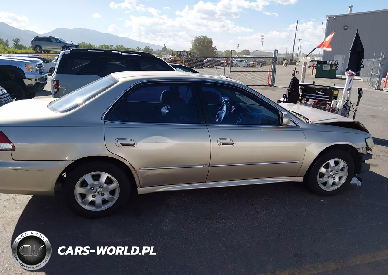 2001 Honda Accord 2.3 Ex VIN:JHMCG56681C012400 - 14