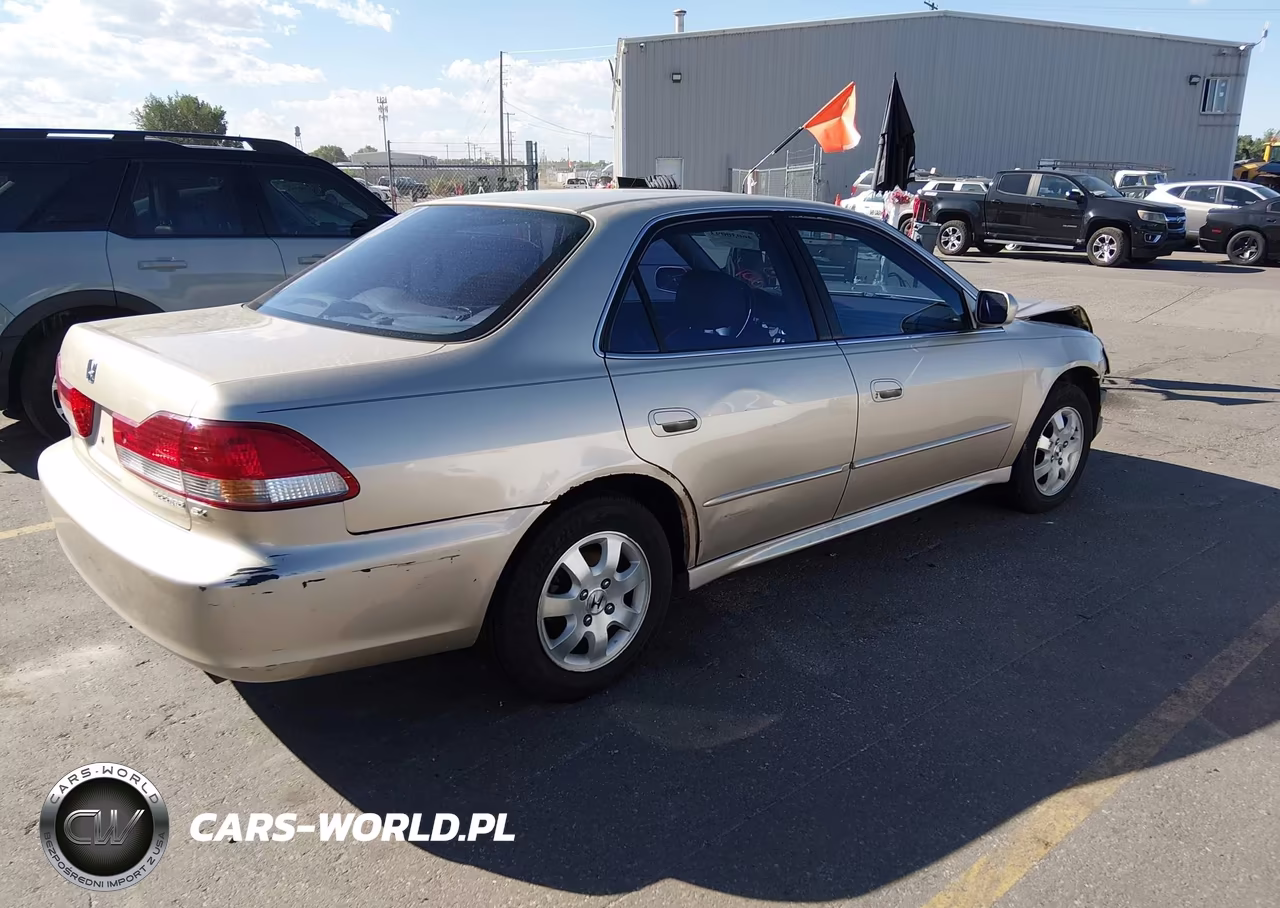 2001 Honda Accord 2.3 Ex VIN:JHMCG56681C012400 - 4