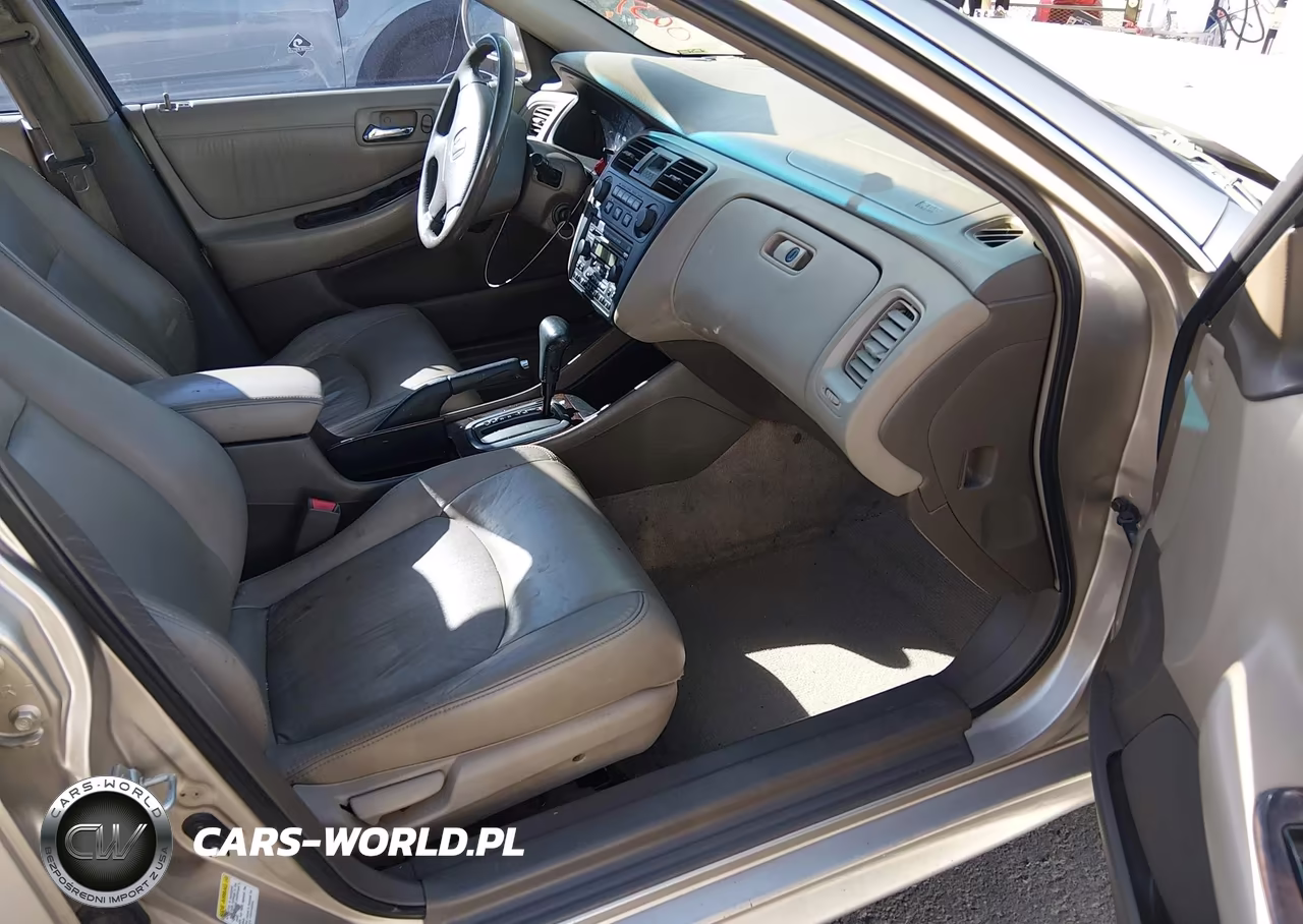 2001 Honda Accord 2.3 Ex VIN:JHMCG56681C012400 - 5