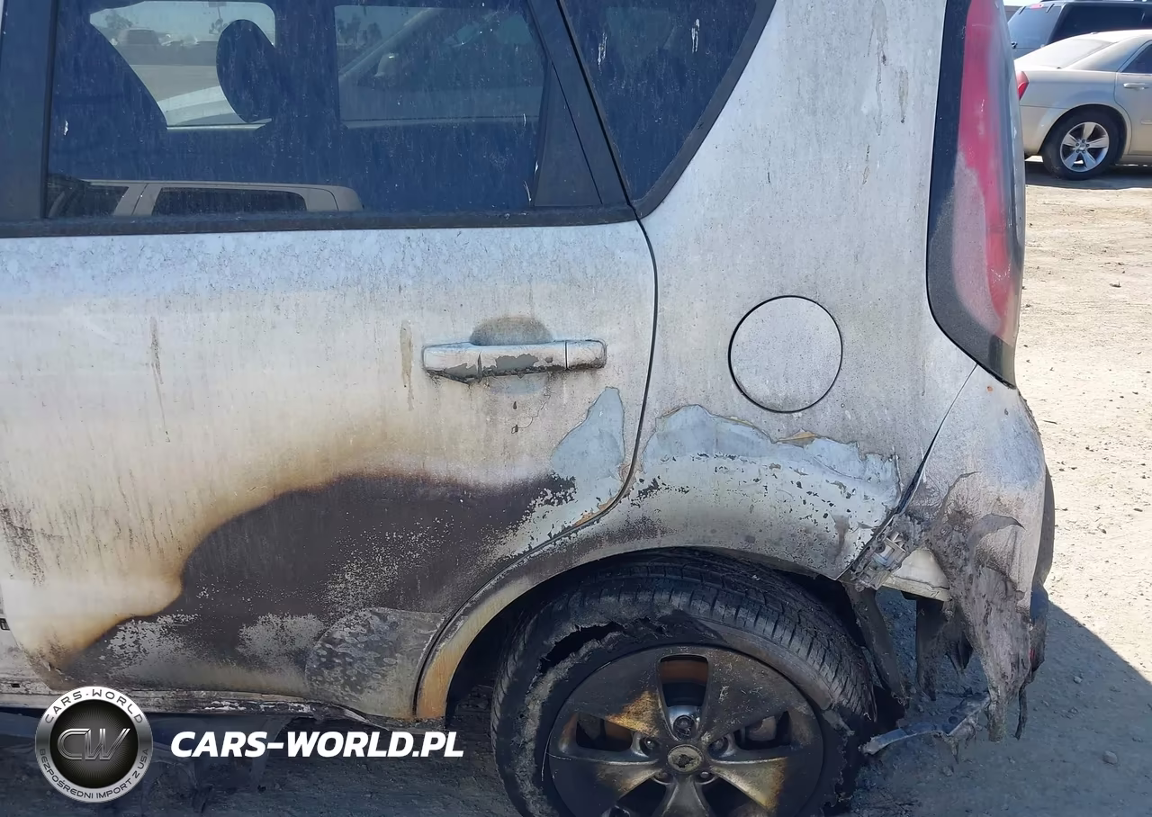 2016 Kia Soul VIN:KNDJN2A22G7265067 - 6