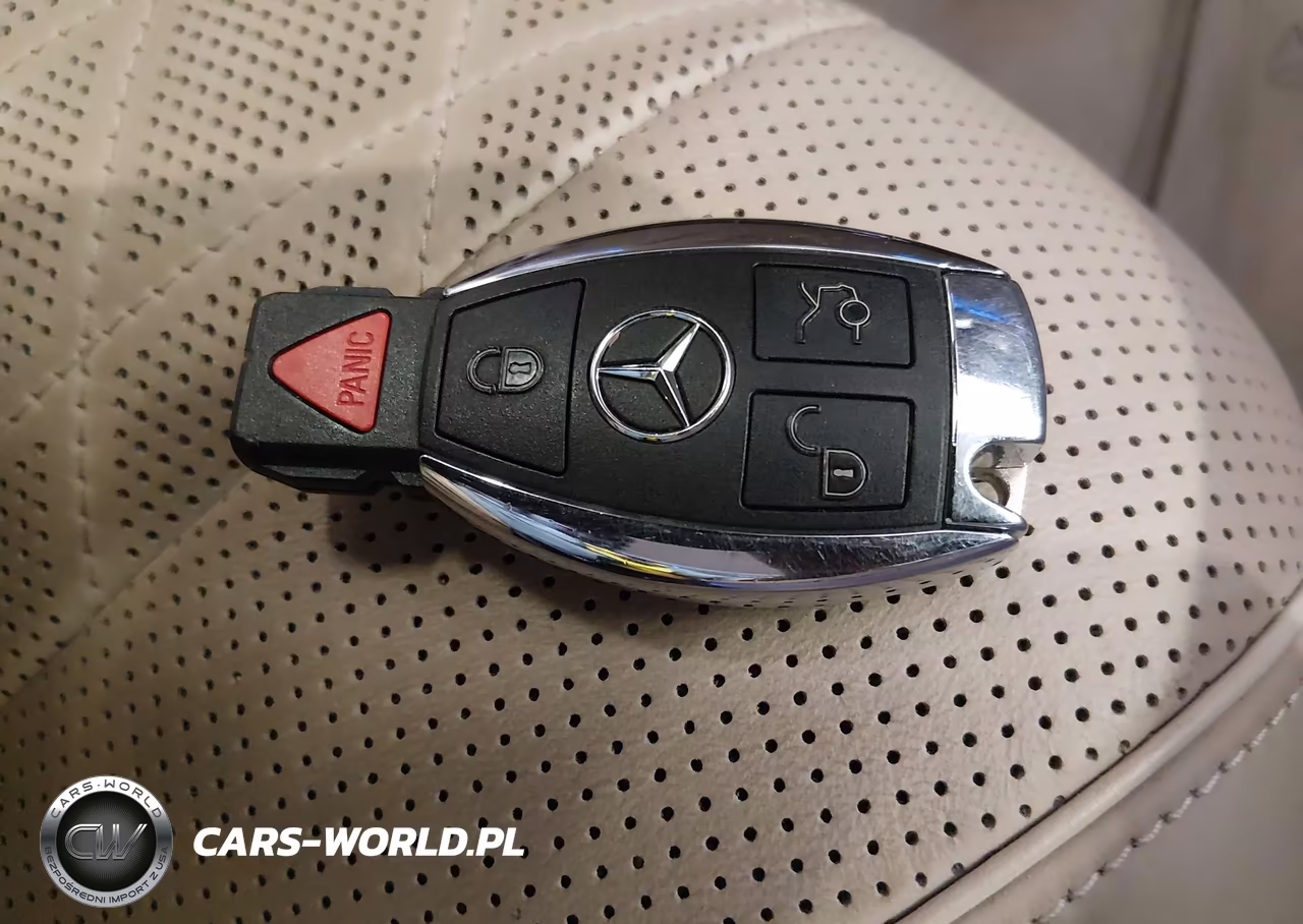 2015 Mercedes-Benz S 550 VIN:WDDUG8CB7FA182944 - 11