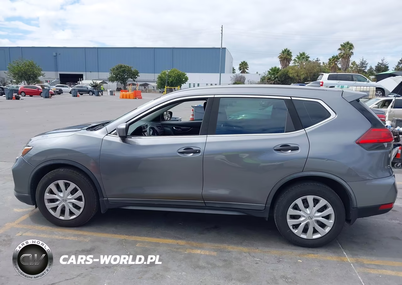 2017 Nissan Rogue S VIN:KNMAT2MT5HP608501 - 14