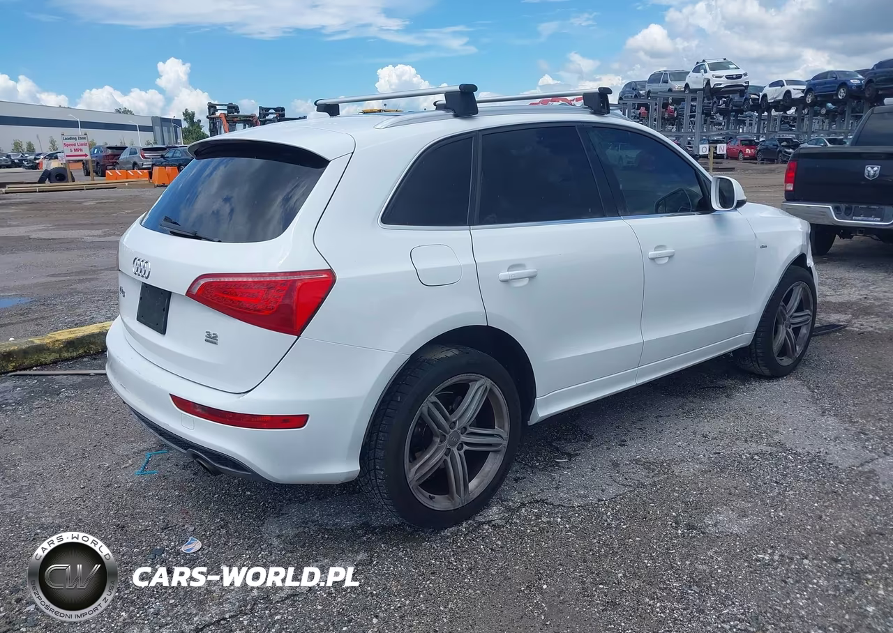 2011 Audi Q5 3.2 Premium Plus VIN:WA1DKAFP1BA009223 - 4