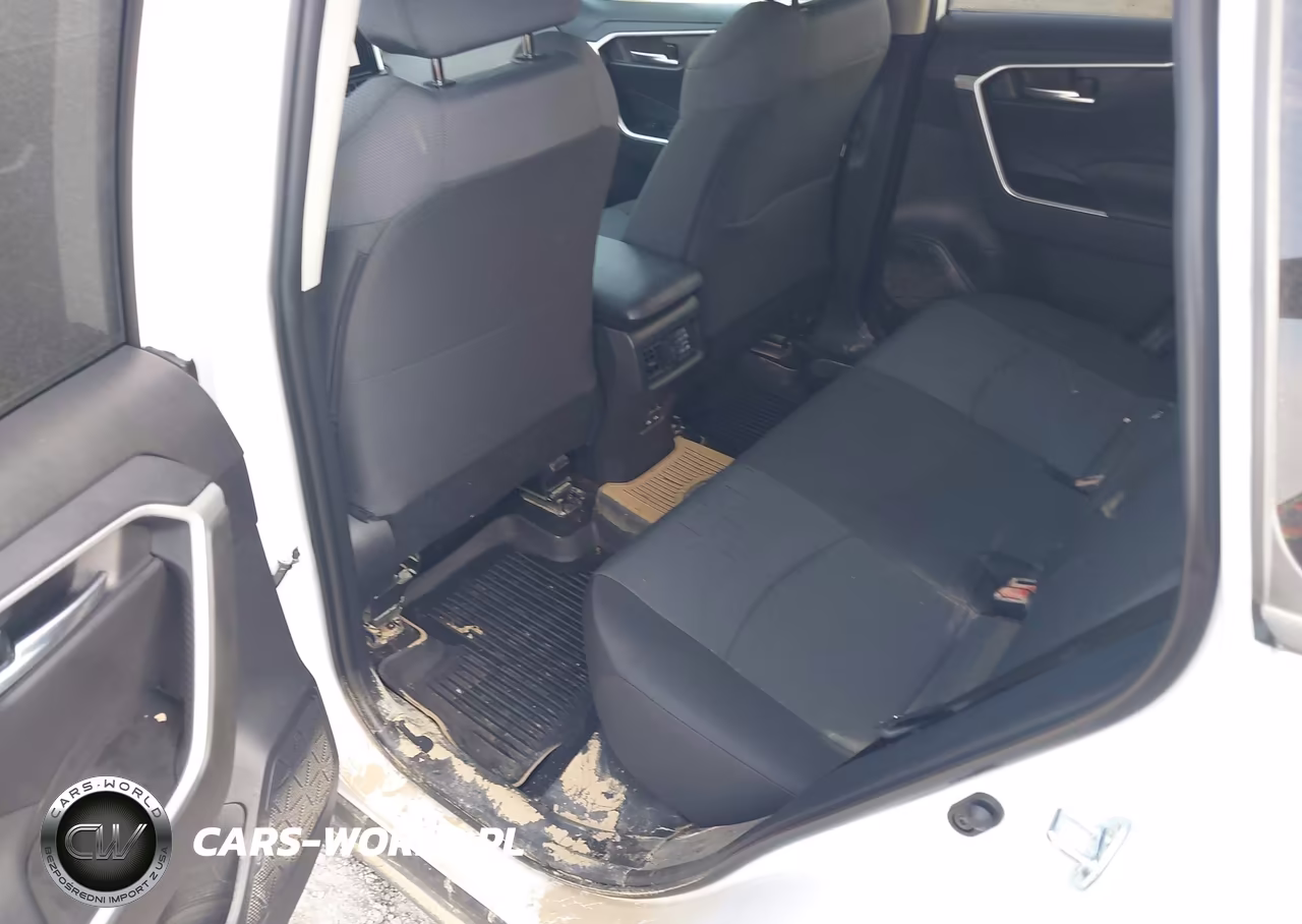 2025 Toyota Rav4 Xle VIN:2T3P1RFV8SW618362 - 13