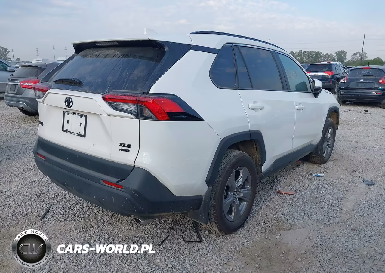 2025 Toyota Rav4 Xle VIN:2T3P1RFV8SW618362 - 4