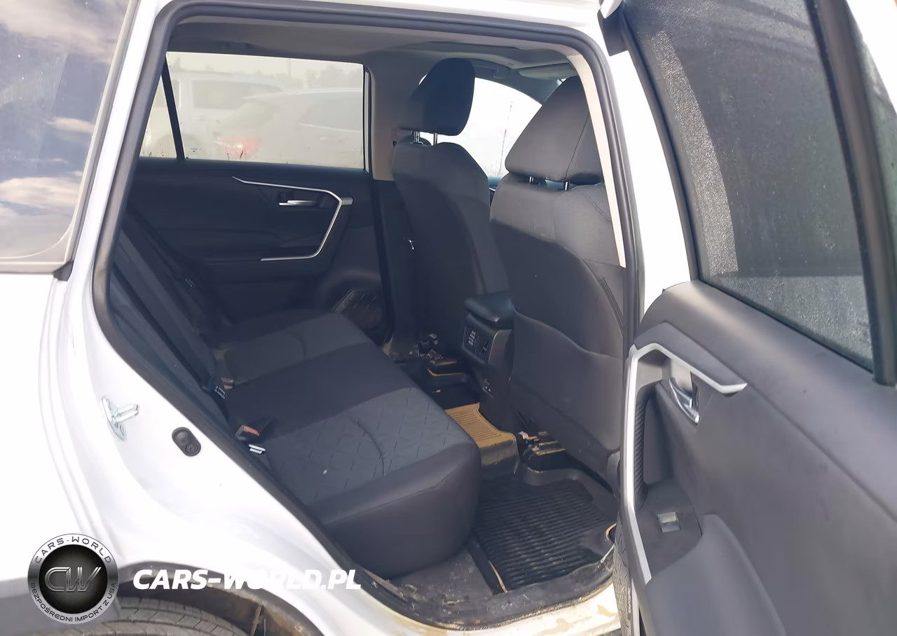 2025 Toyota Rav4 Xle VIN:2T3P1RFV8SW618362 - 8