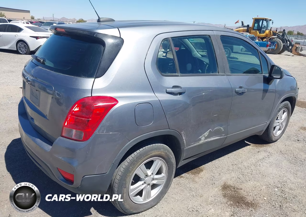 2020 Chevrolet Trax Fwd Ls VIN:3GNCJKSB6LL183343 - 4