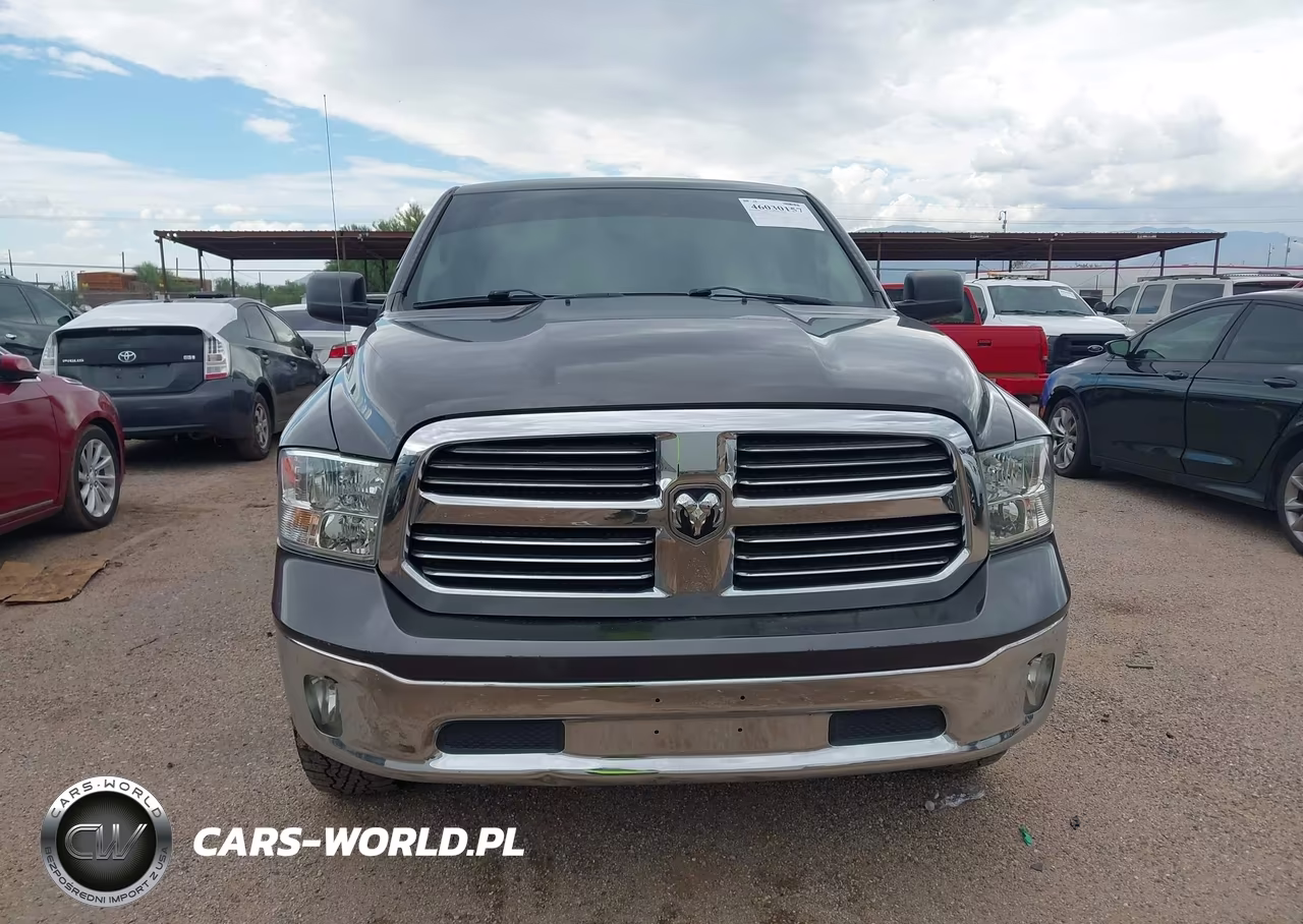 2015 Ram 1500 Big Horn VIN:1C6RR6LT2FS693258 - 12