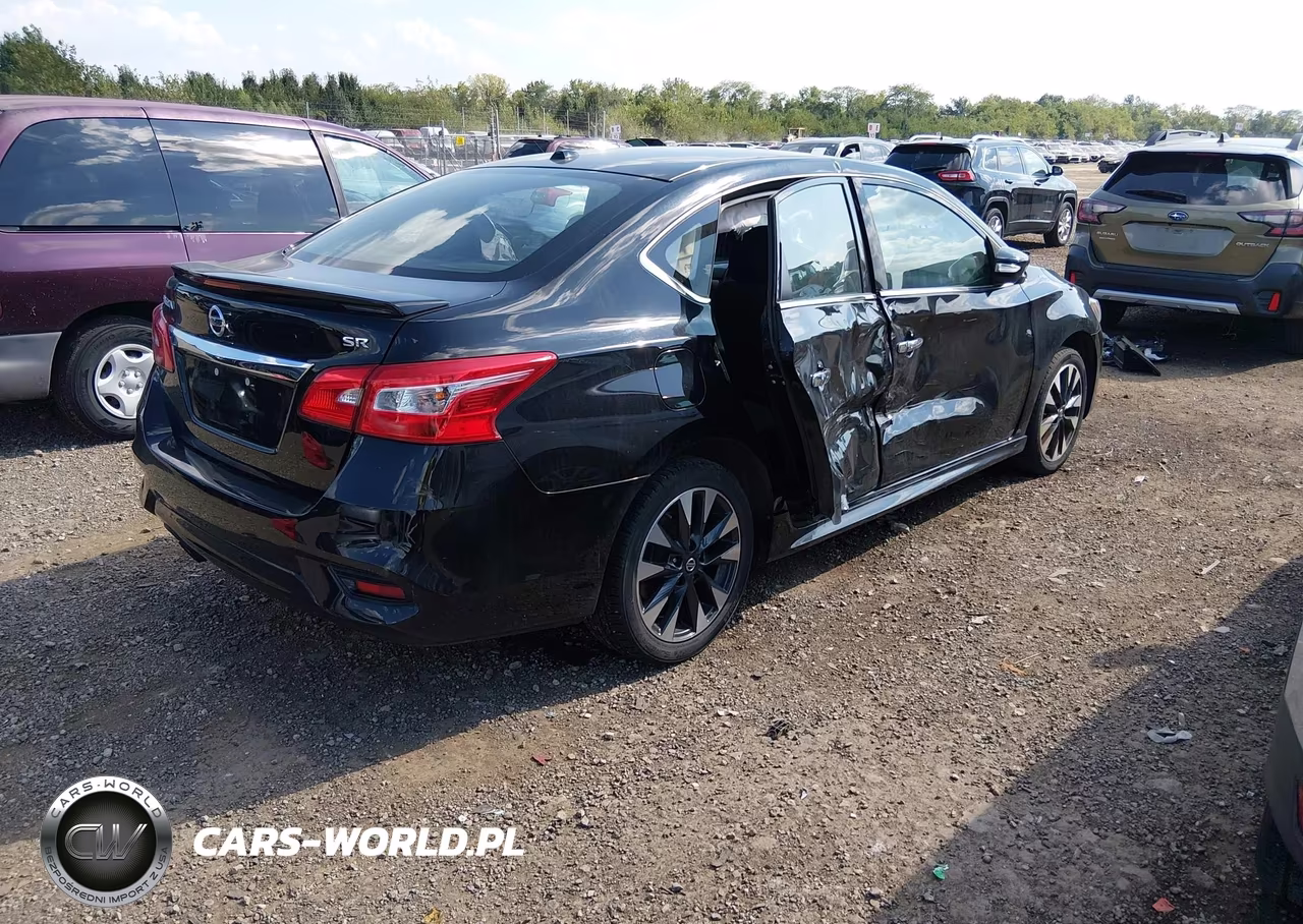 2019 Nissan Sentra Sr VIN:3N1AB7AP0KY379063 - 4