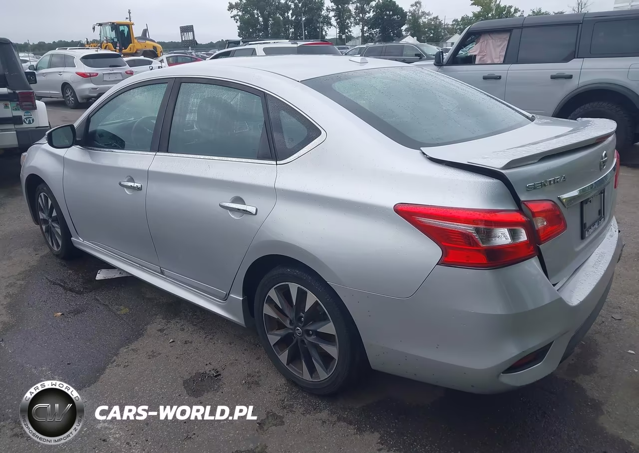 2017 Nissan Sentra Sr VIN:3N1AB7AP5HY214134 - 3