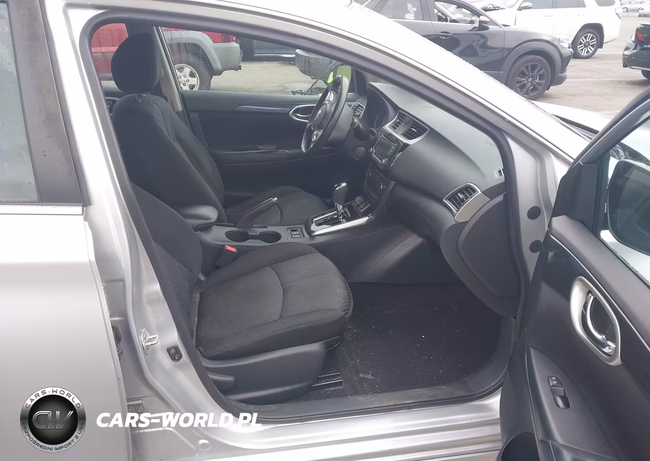 2017 Nissan Sentra Sr VIN:3N1AB7AP5HY214134 - 5
