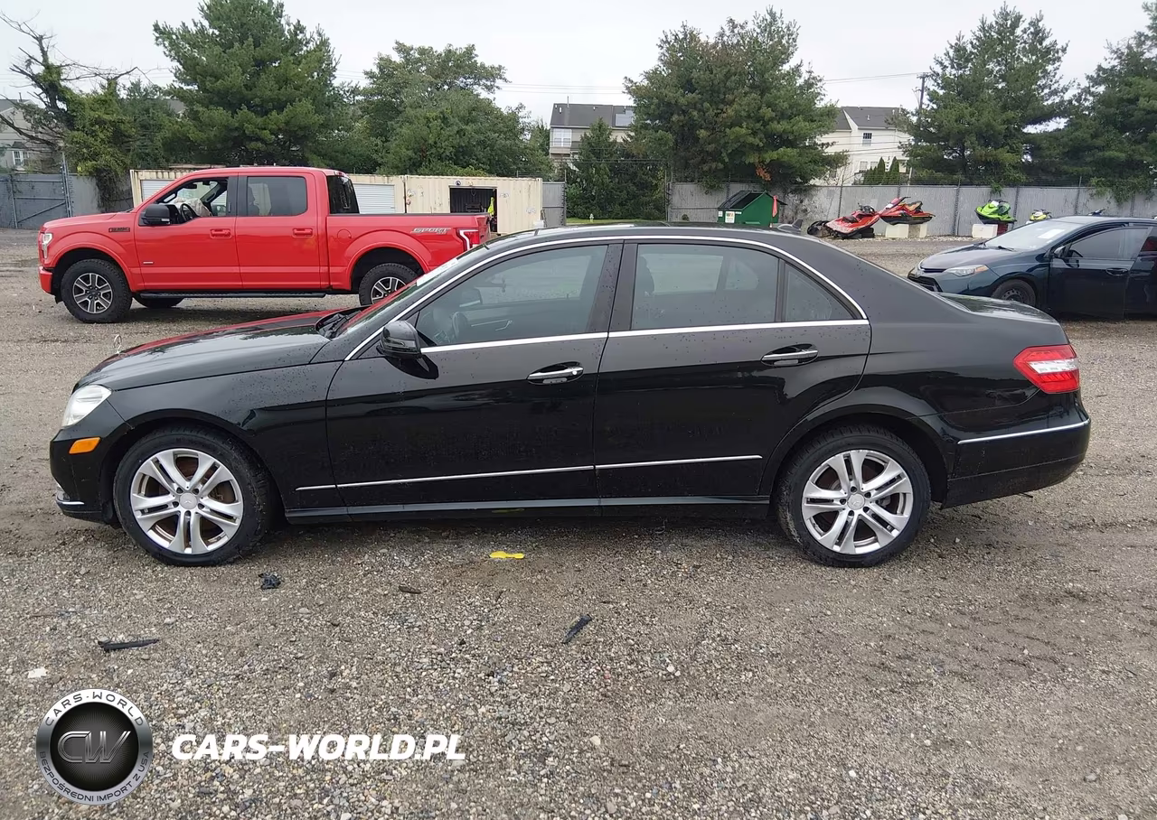 2011 Mercedes-Benz E 350 4Matic VIN:WDDHF8HBXBA303618 - 14