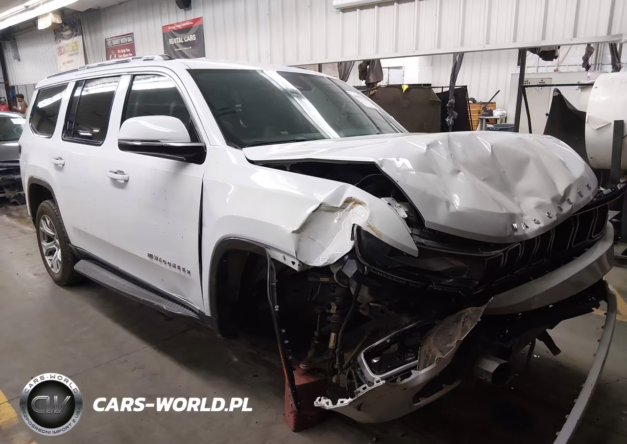 2022 Jeep Wagoneer Series Ii 4X4 VIN:1C4SJVBT4NS106957 - 1