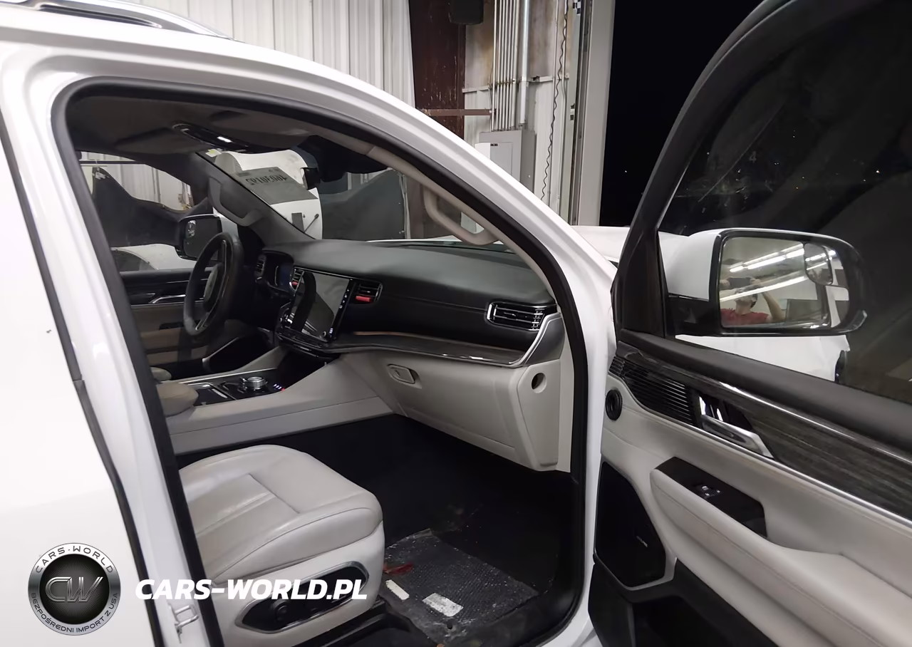 2022 Jeep Wagoneer Series Ii 4X4 VIN:1C4SJVBT4NS106957 - 5