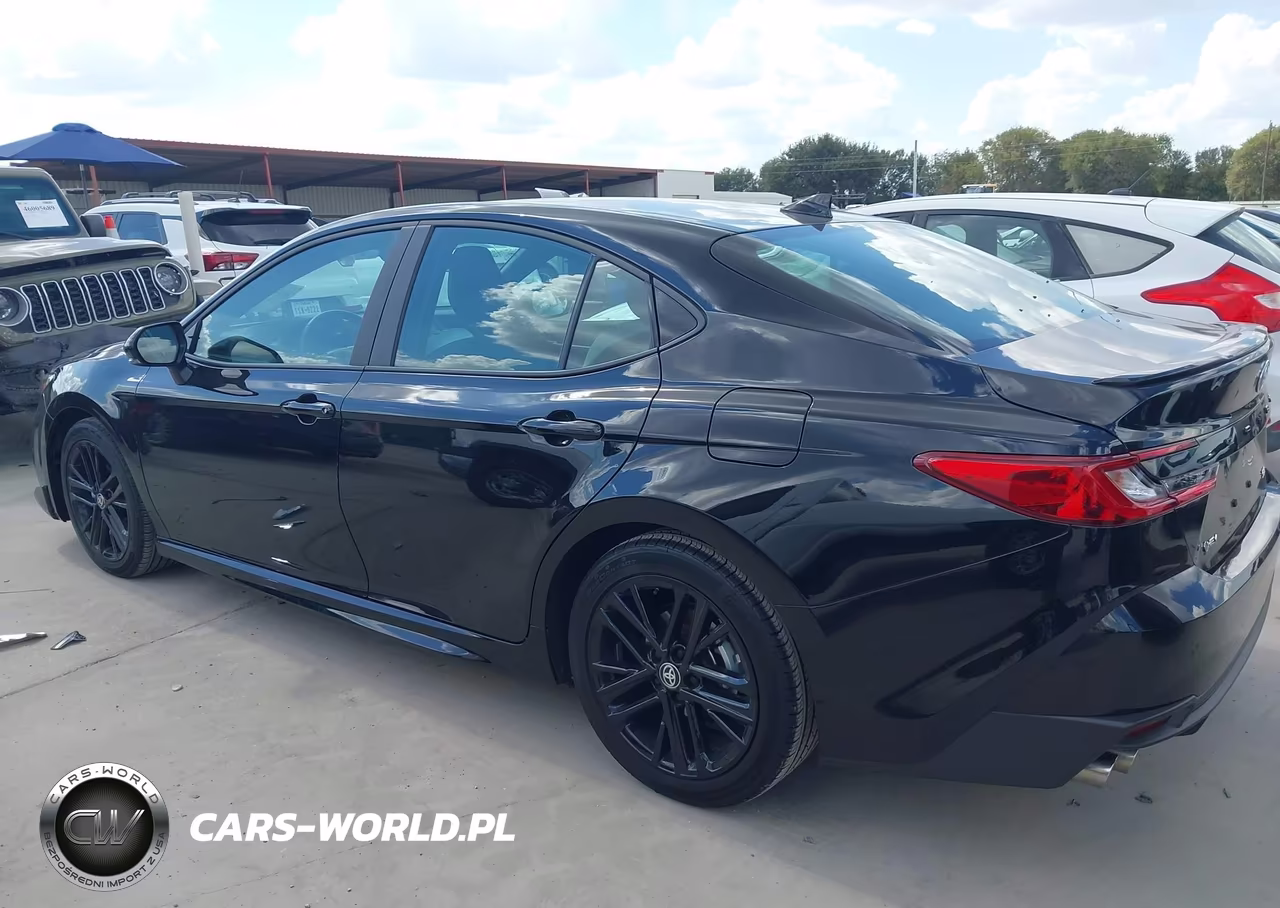 2026 Toyota Camry Se VIN:4T1DAACK8TU306227 - 14