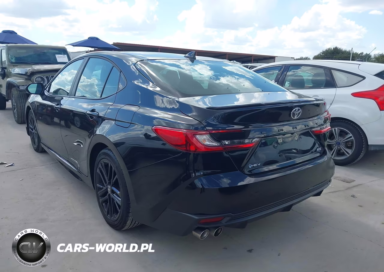 2026 Toyota Camry Se VIN:4T1DAACK8TU306227 - 3