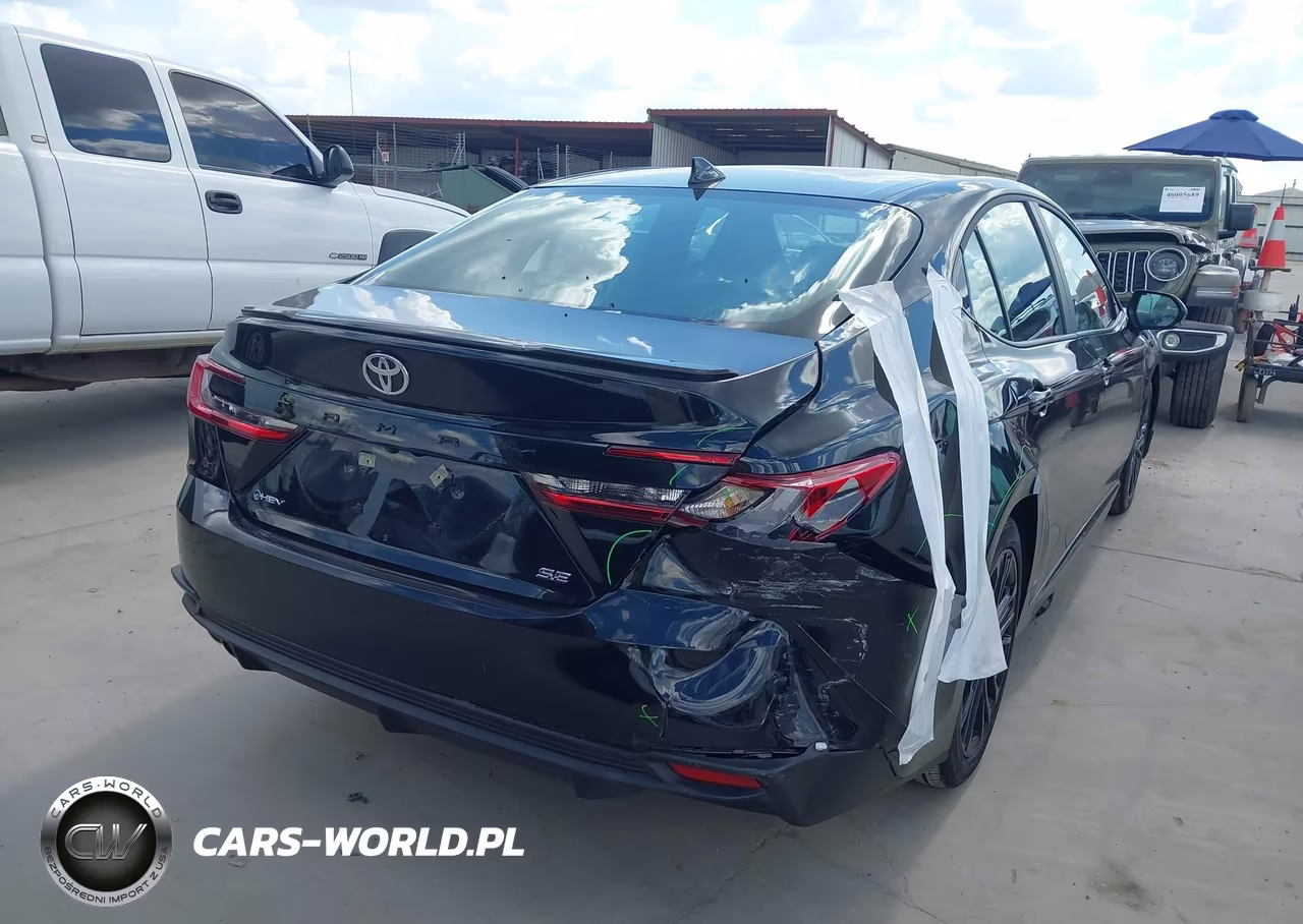 2026 Toyota Camry Se VIN:4T1DAACK8TU306227 - 4